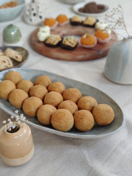 Pinched Oblong Platters