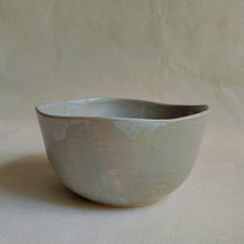 Load image into Gallery viewer, SoftFrost Serving Bowl 8&quot; x 3.75&quot;
