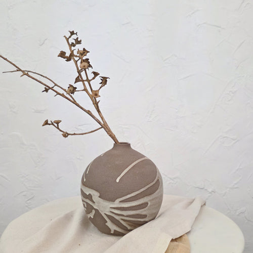 Dark Rustic Vase 16 - 6.5"