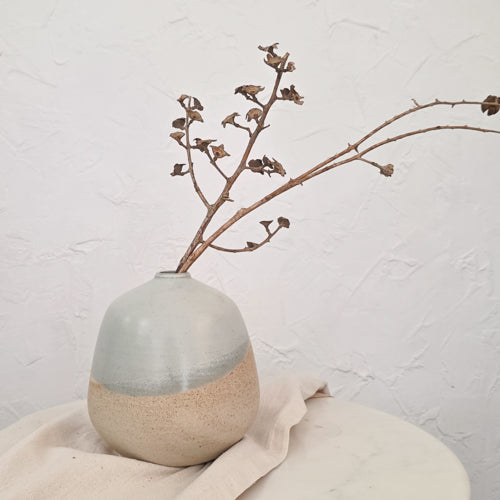 Dual Tone Vase 27 - 7"