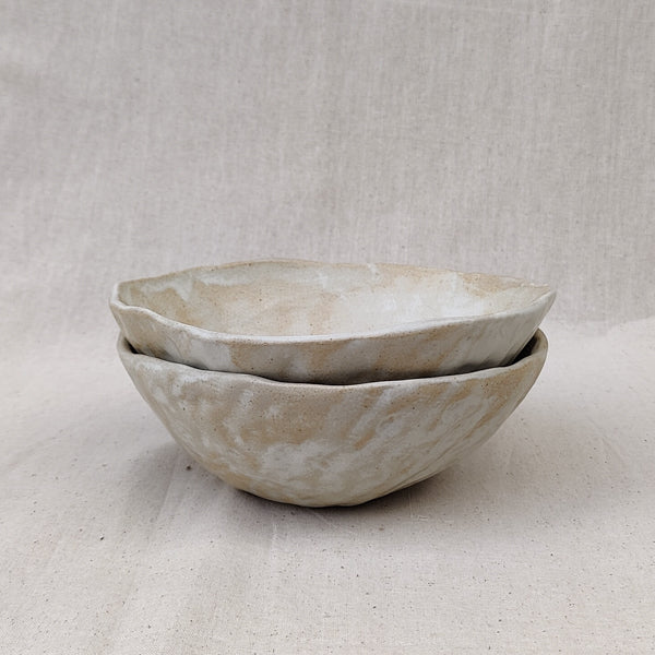 Pinched bowls Rustic White