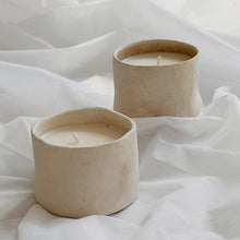 Load image into Gallery viewer, Bark Candles - Vanilla Patchouli
