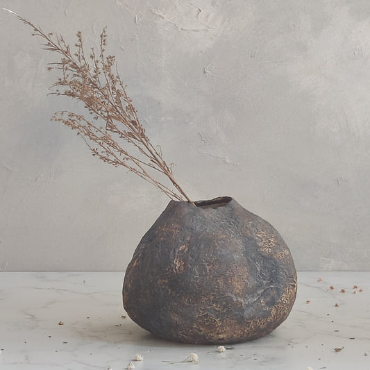 Terra Vase (Dark)